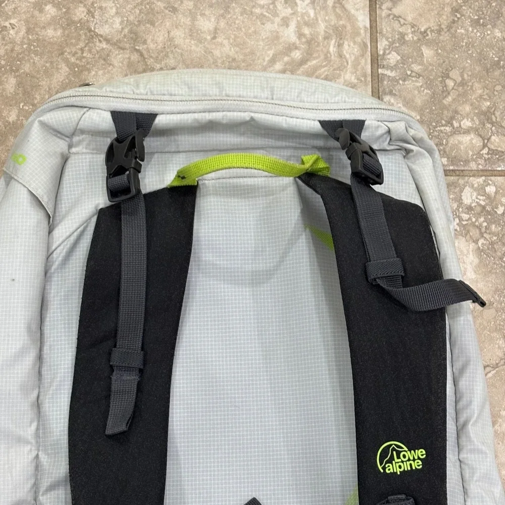 Lowe Alpine Ascent Superlight 30 Backpack Mens Gray Technical Climbing Pack